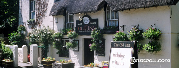 Mullion Old Inn